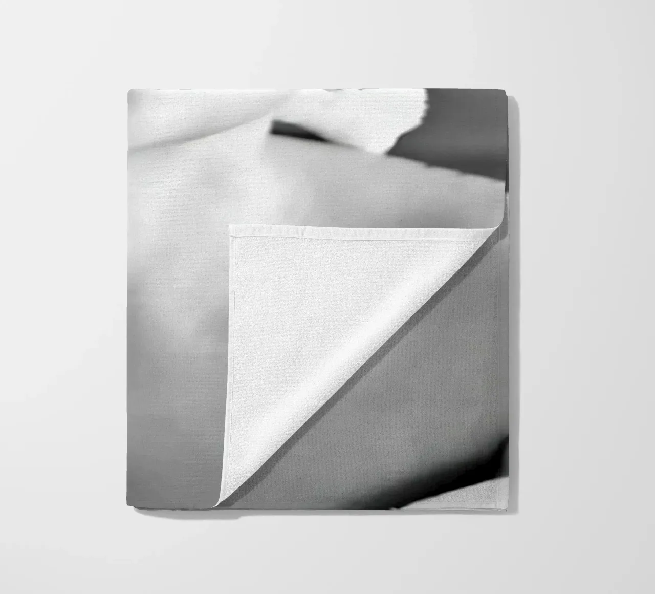 Invio di un bacio in bianco e nero telo mare da Galery Vintage