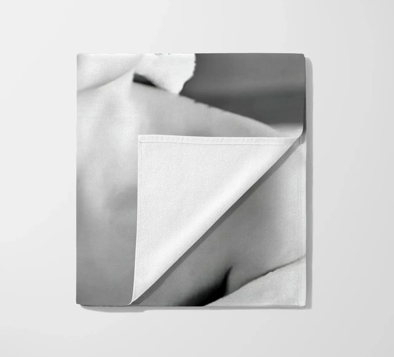 Invio di un bacio in bianco e nero telo mare da Galery Vintage