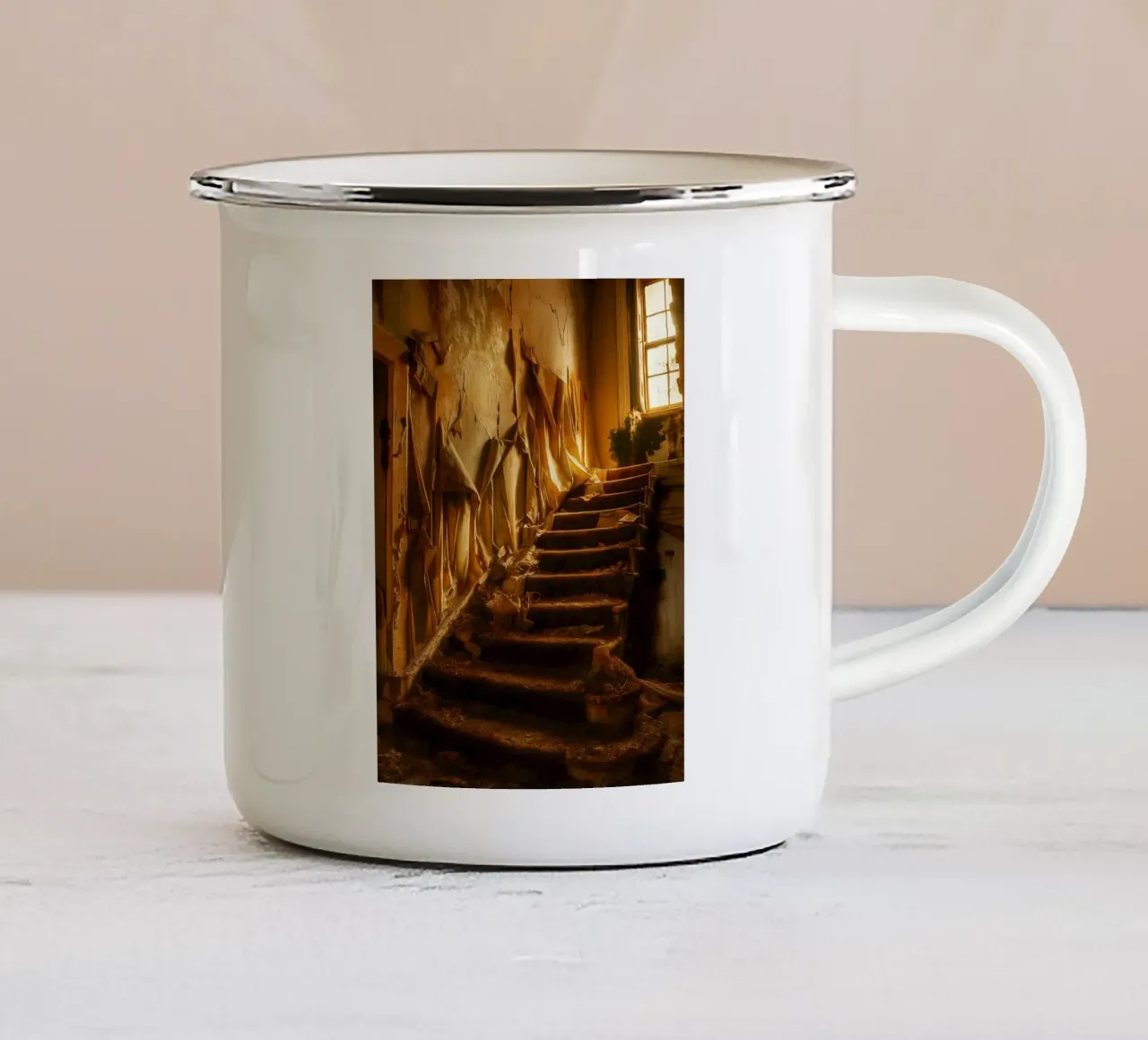 scale di casa sporche e non curate tazza in smalto da Klapadoa