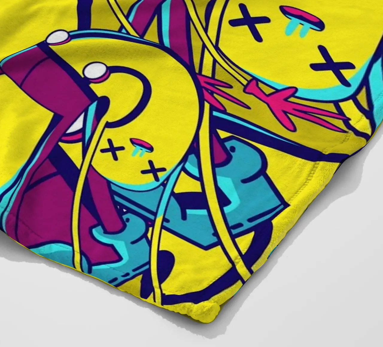 WEIRDO Fleecedecke von ARTEVO