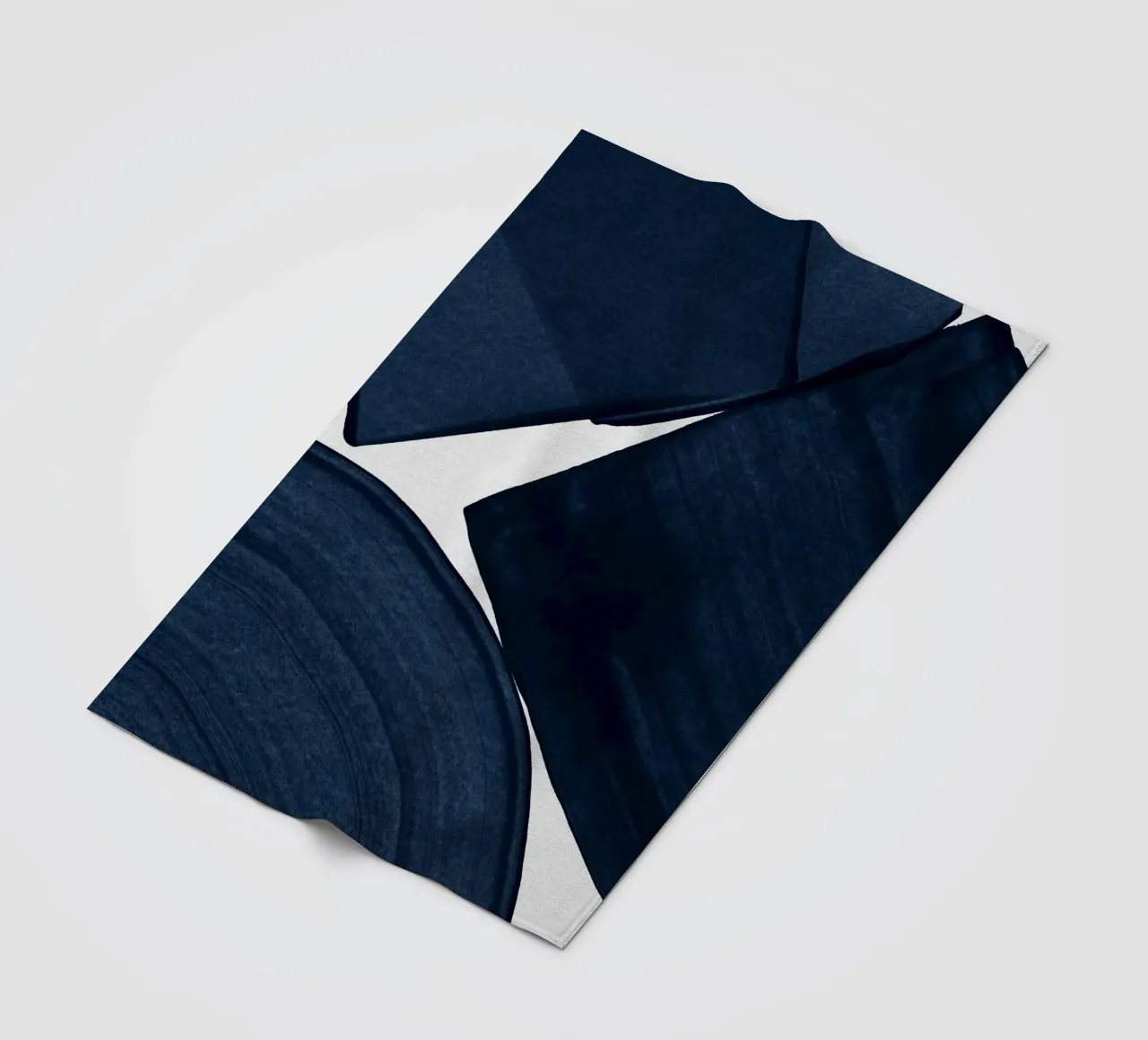 Pittura minimalista blu II coperta in pile da Orara Studio