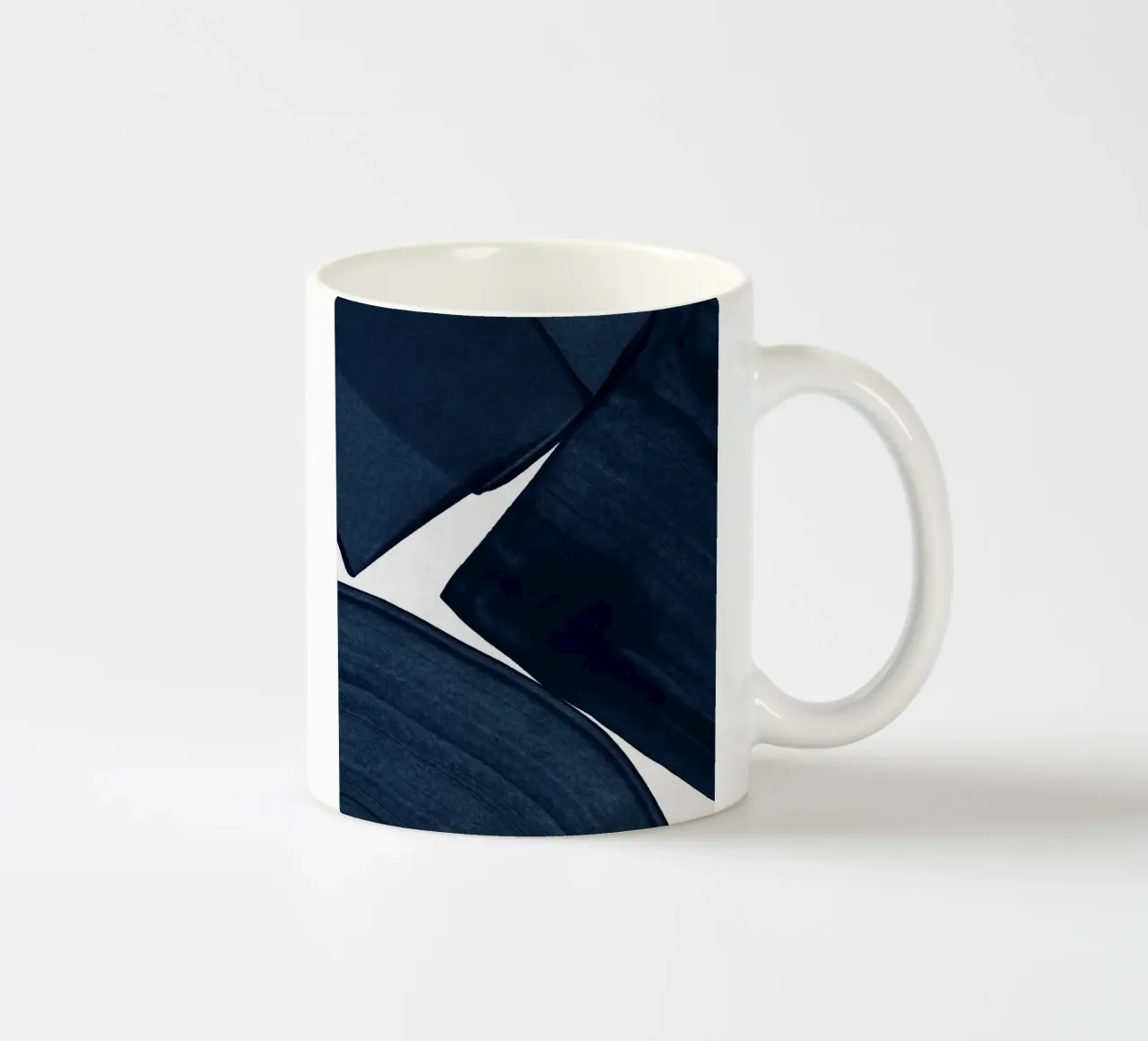 Pittura minimalista blu II tazza in ceramica da Orara Studio