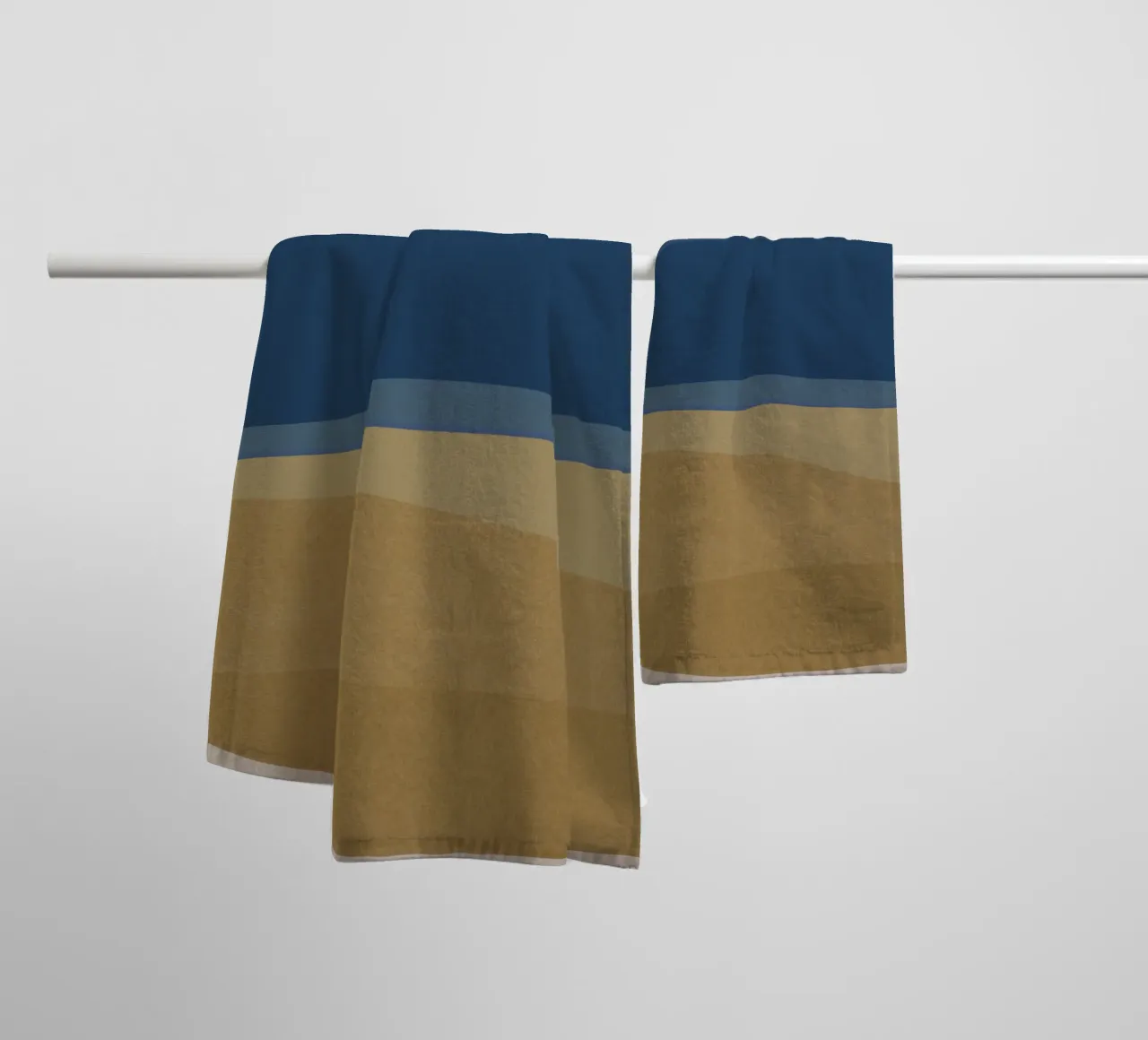 Blu e marrone moderno asciugamano da bagno da Orara Studio