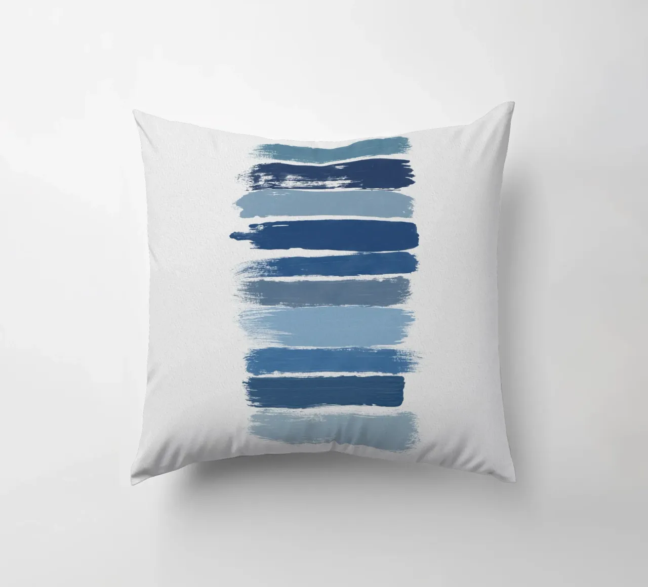 Ombre blauw kussen van Orara Studio