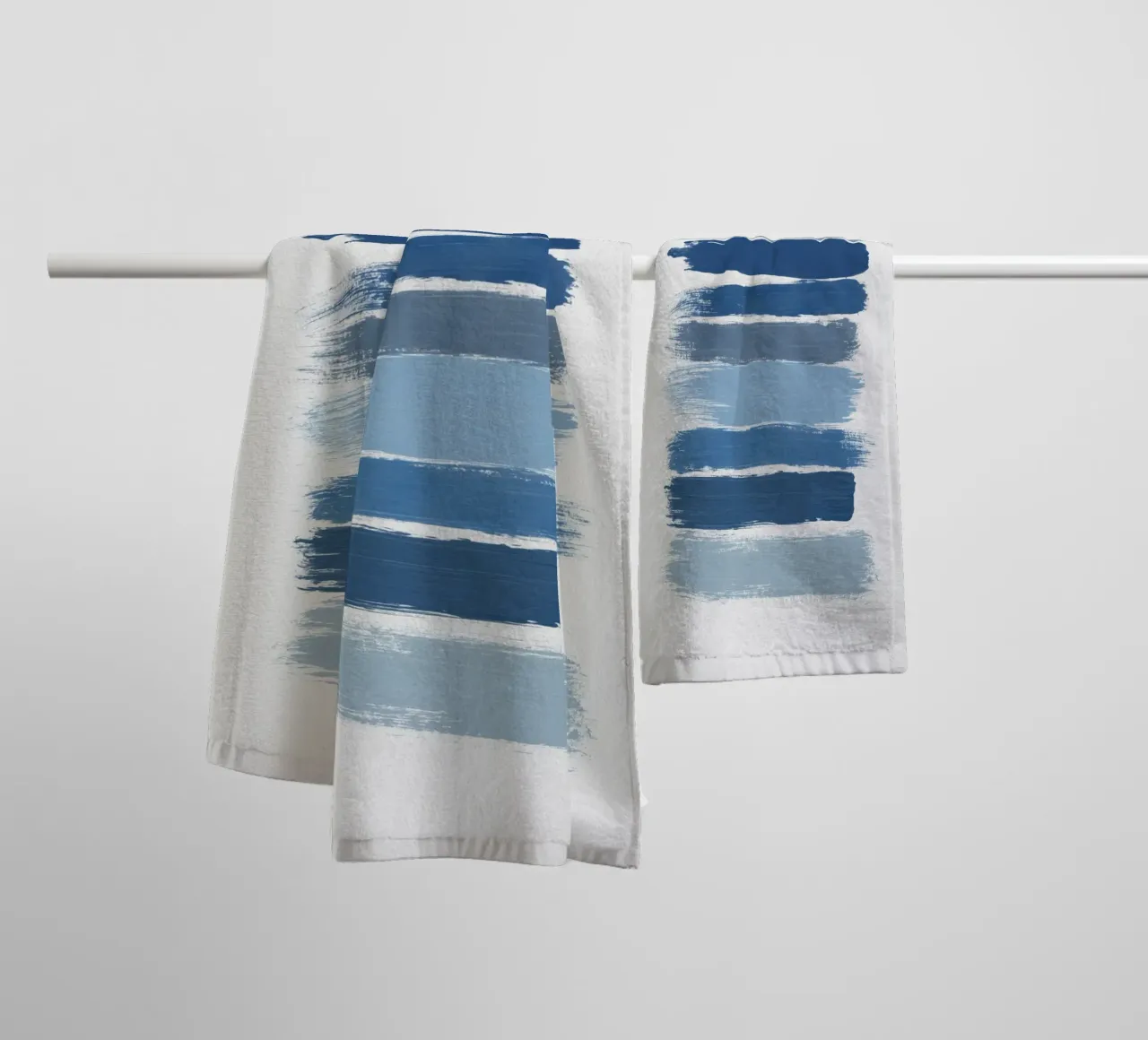 Blu Ombre asciugamano da bagno da Orara Studio
