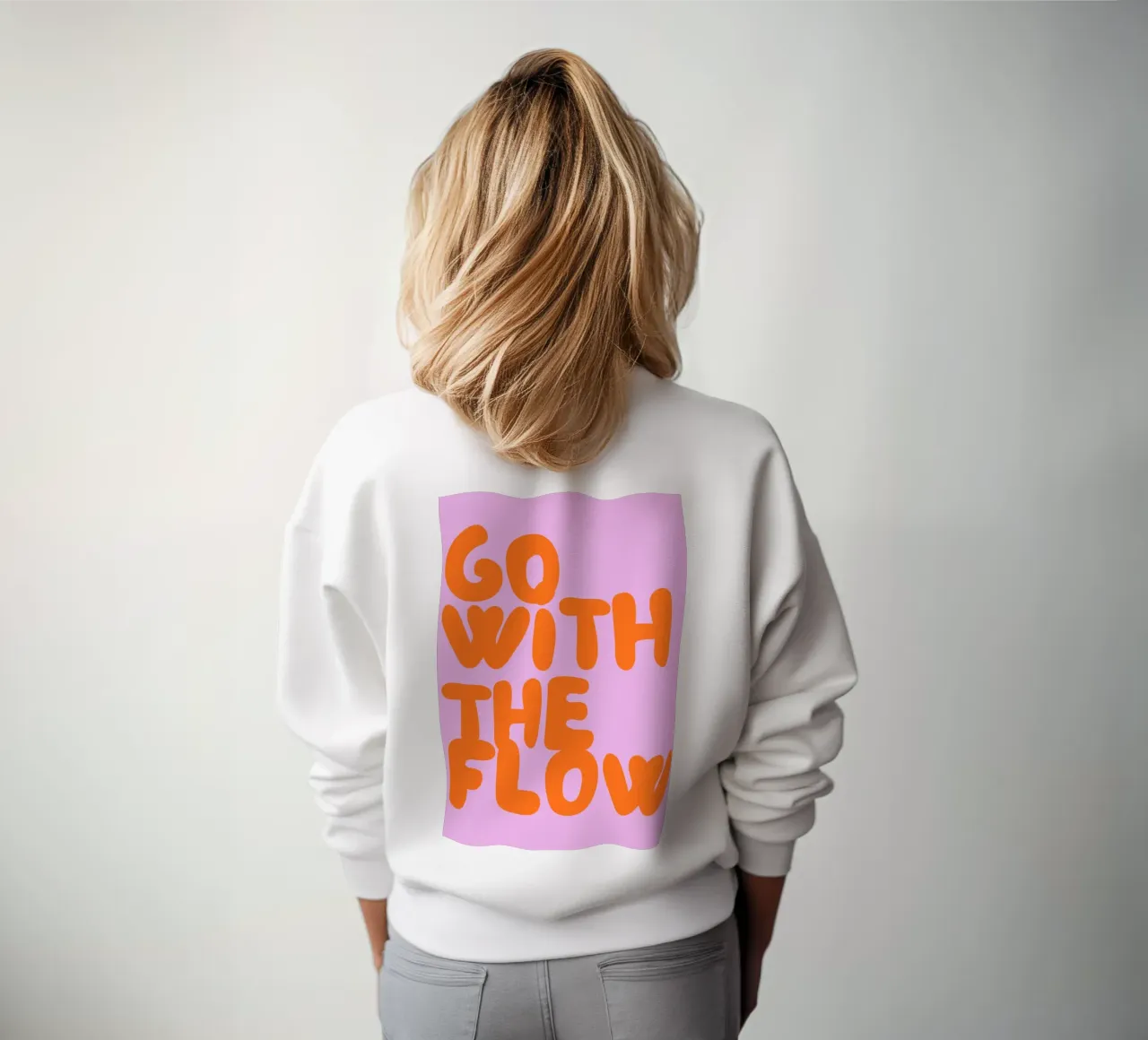 Go with the Flow Sweatshirt von Tabea Jule