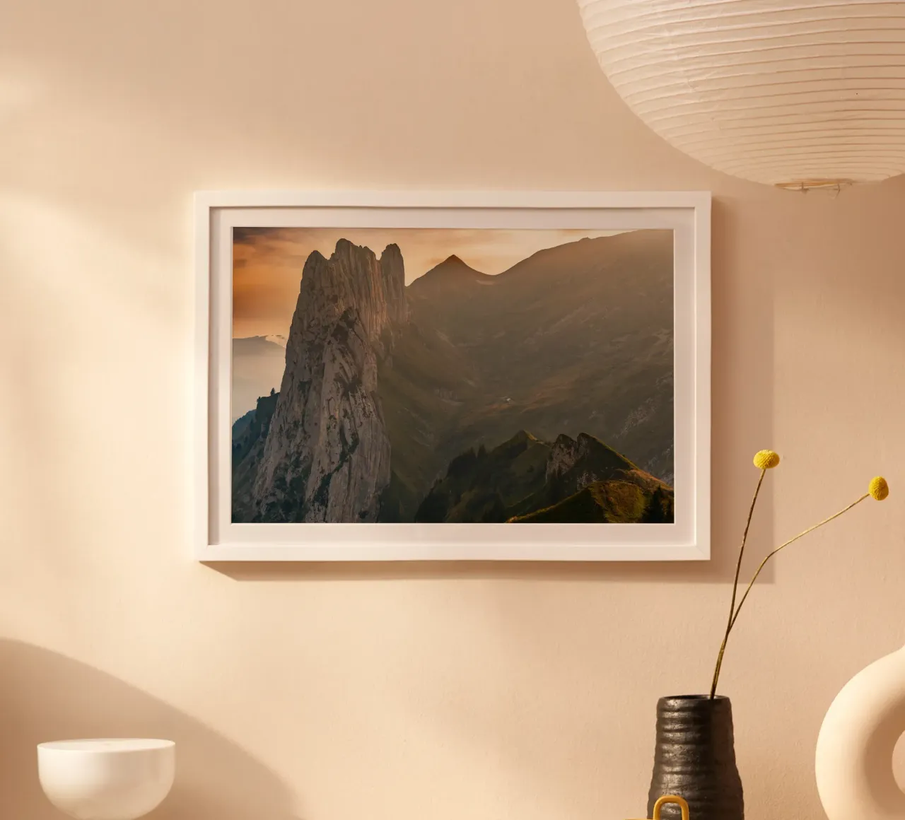 Sonnenuntergang in den Bergen an der Saxer Lücke, Schweiz Poster von Marcel Bisig