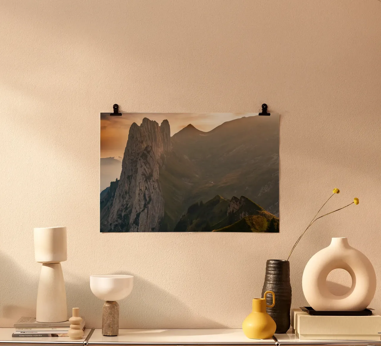 Sonnenuntergang in den Bergen an der Saxer Lücke, Schweiz Poster von Marcel Bisig