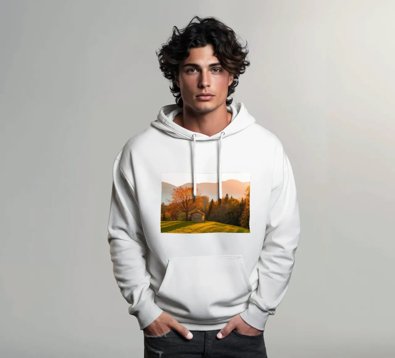 Albero d'autunno in Svizzera felpa con cappuccio da Marcel Bisig