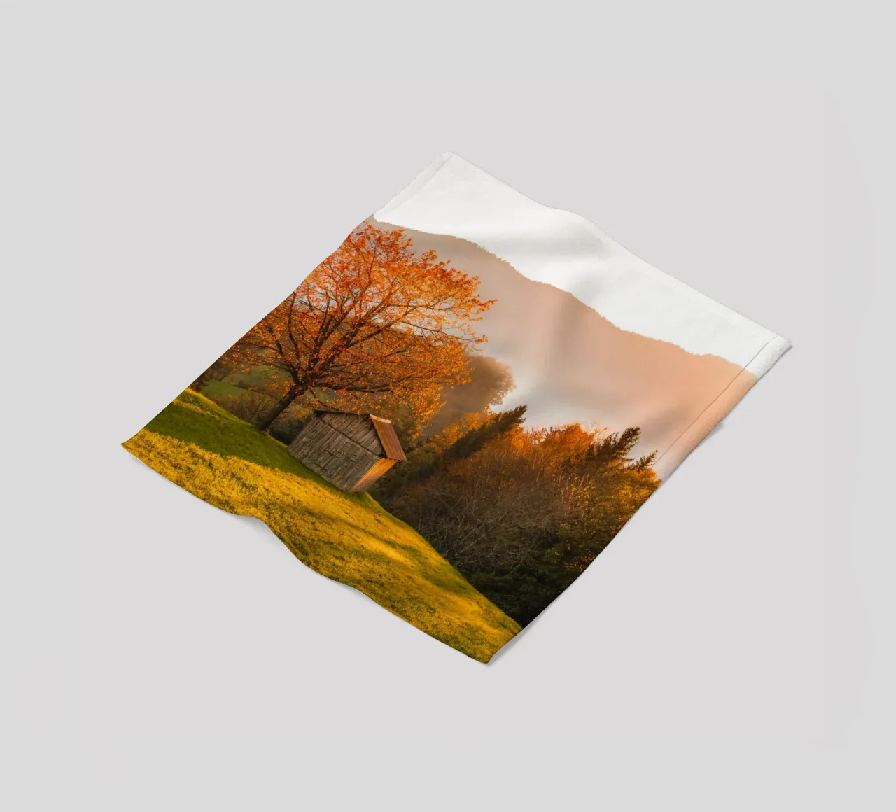 Herbstbaum in der Schweiz Fleecedecke von Marcel Bisig