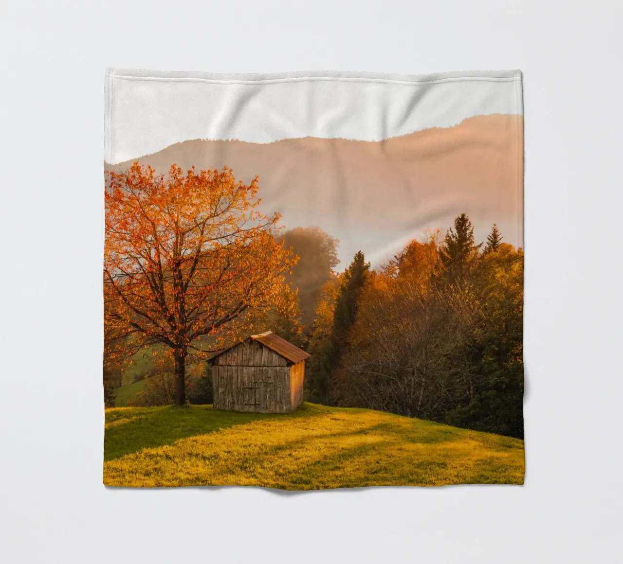 Herbstbaum in der Schweiz Fleecedecke von Marcel Bisig