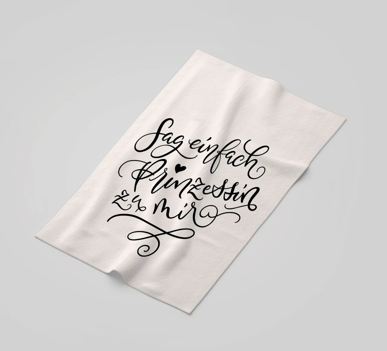 Sag einfach Prinzessin zu mir. Lustiger Spruch. Lettering Strandtuch von CalliLetters