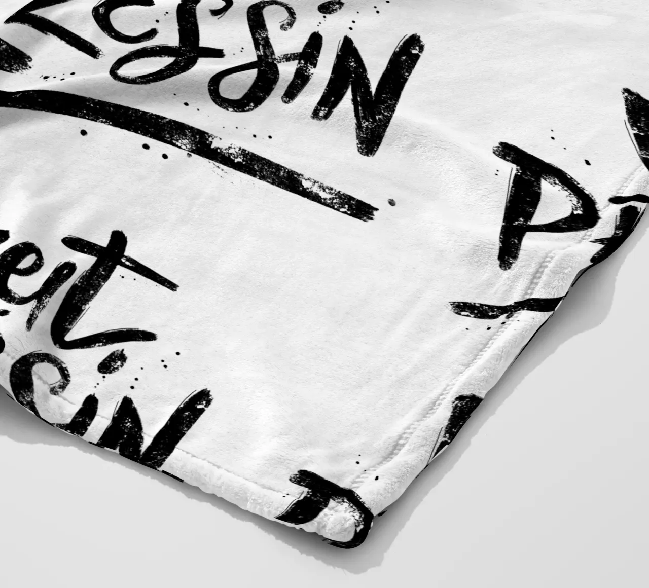 Principessa a tempo pieno. Calligrafia a pennello coperta in pile da CalliLetters