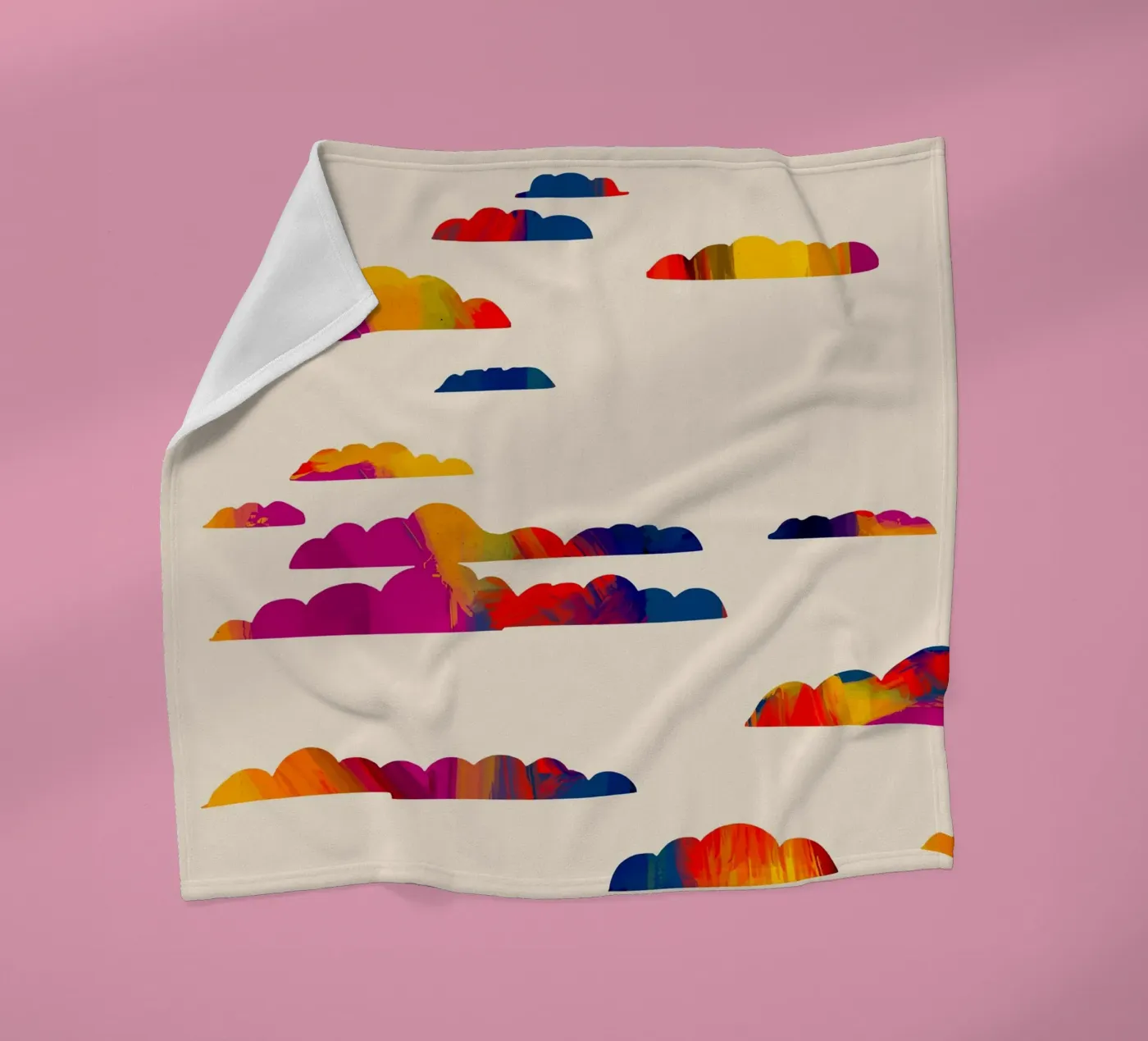 Totem-Wolken Fleecedecke von 83oranges.com