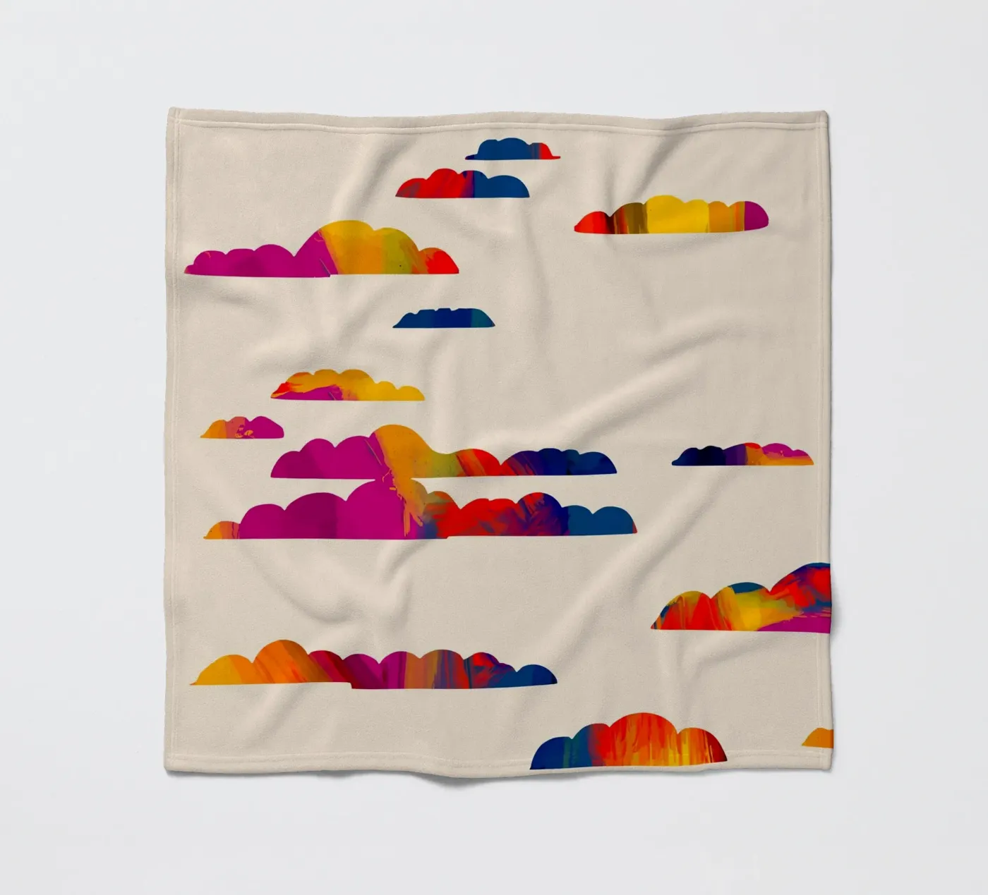 Totem-Wolken Fleecedecke von 83oranges.com