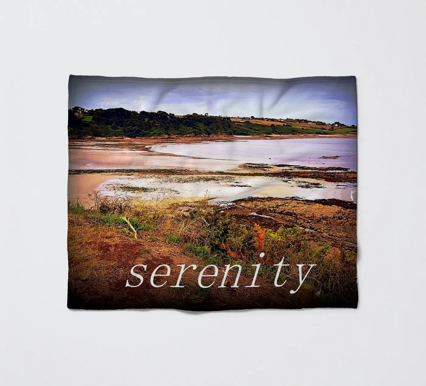 SERENITEIT. fleecedeken van TYPOGRAPHY BY THIERRY VOBMANN