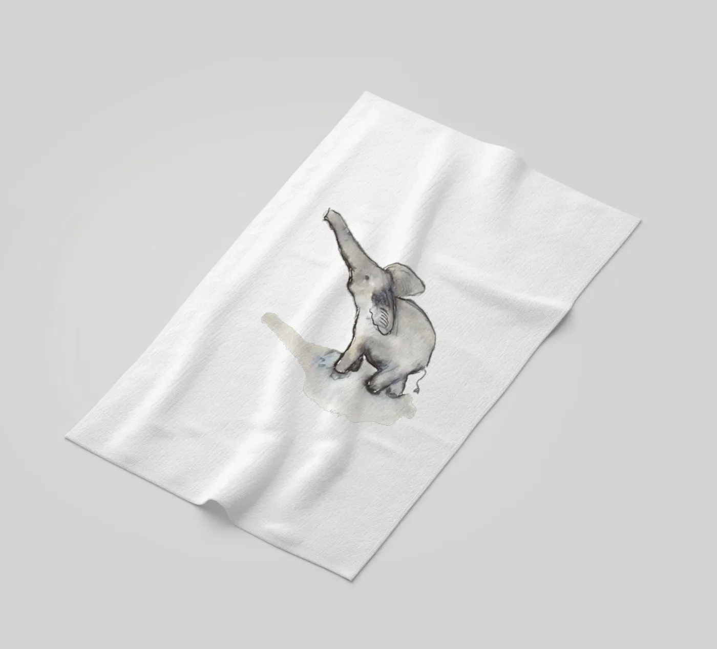 Kleiner Elefant beach towel by dieseinen