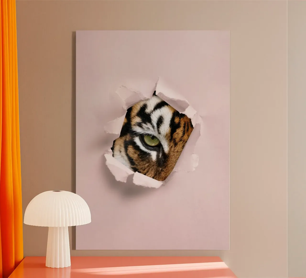 Pink Tiger plexiglass da Emma Jane