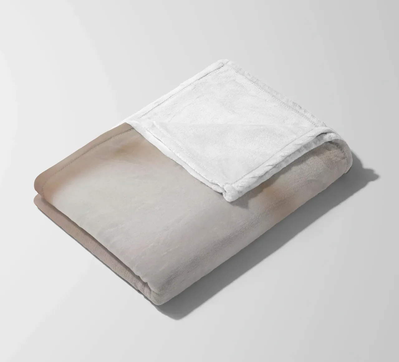 The Silkmoth 3 coperta in pile da Paul Aidan Perry