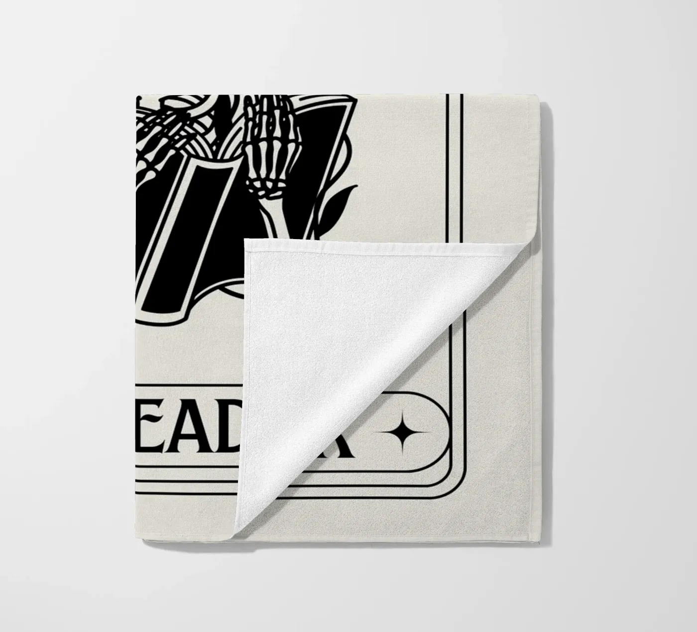 THE READER Strandtuch von BAWA