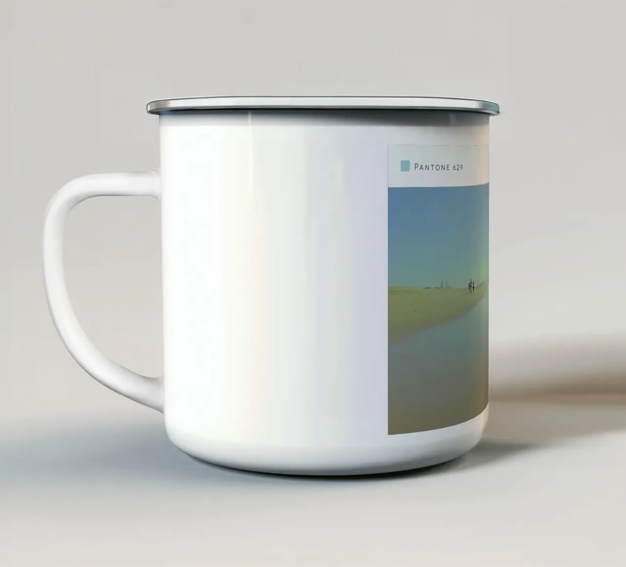 Manhattan Beach Pantone 629 tazza in smalto da In Full Color