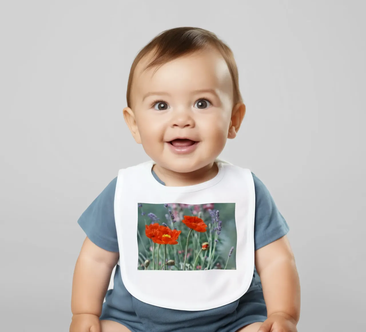 Mohnblumen Babylätzchen von Atteloi