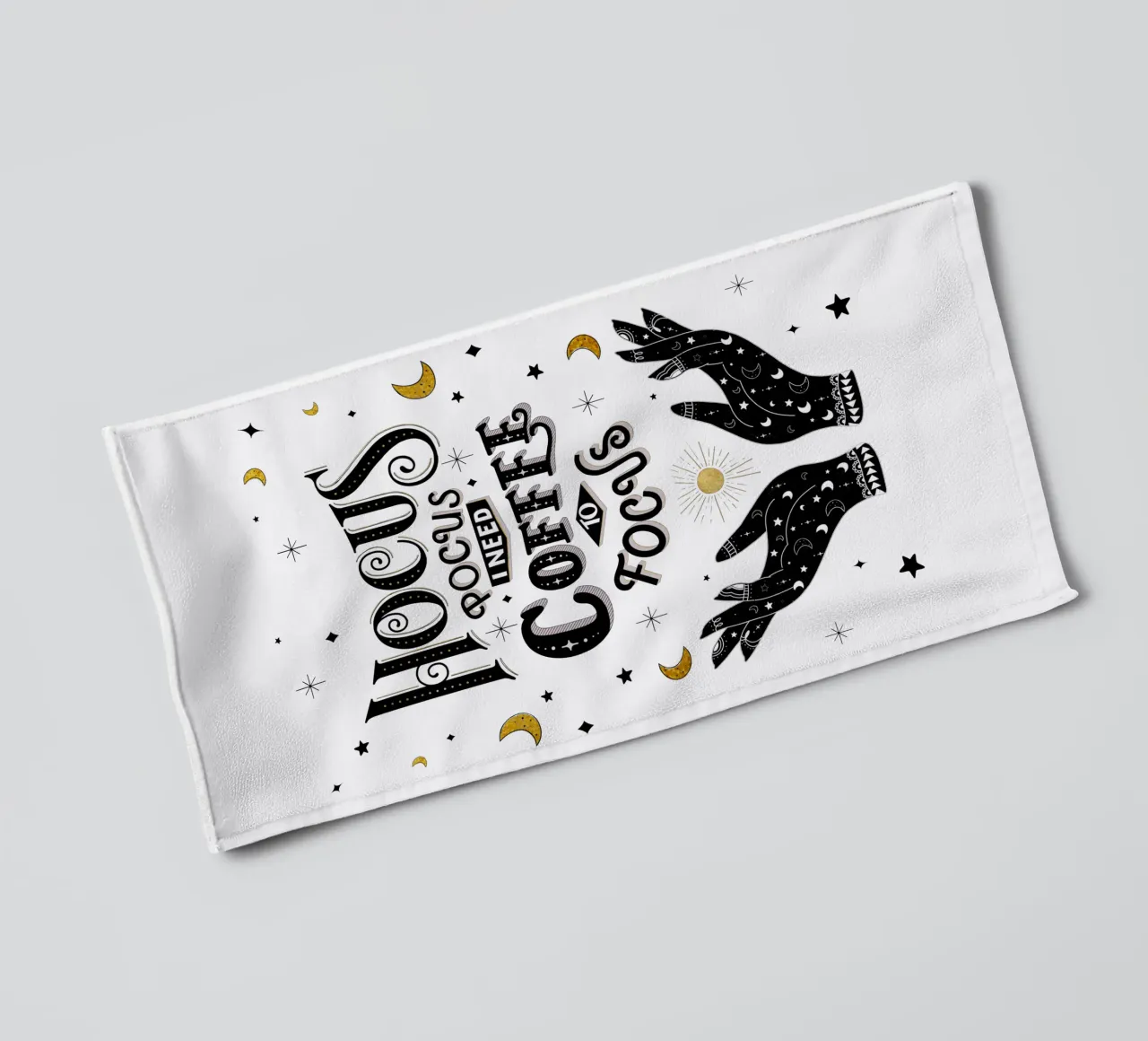 Kaffee-Liebhaber: Hocus Pocus. I Need Coffee to Focus. towel by CalliLetters