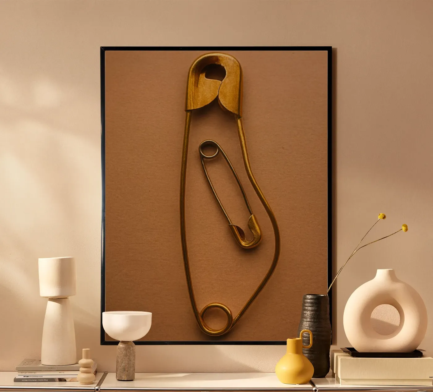 Bruststecker Poster von Deemoll