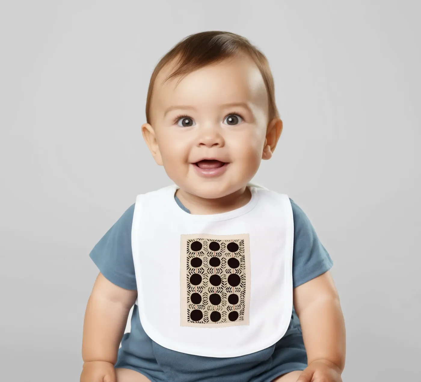 Circle & Leaf Pattern Babylätzchen von Sienna Atelier