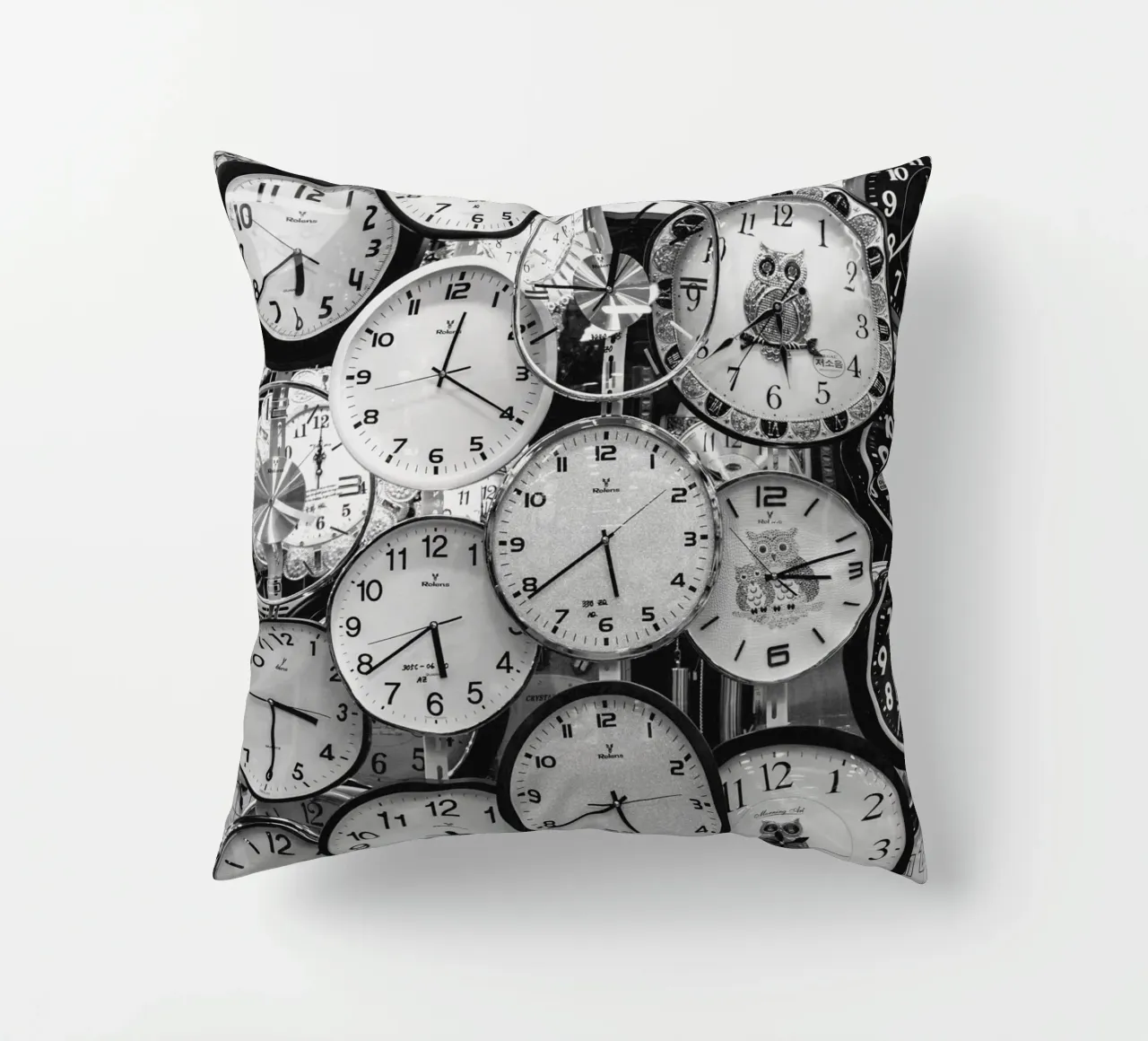 TIME IS RUNNING cuscino da BAWA