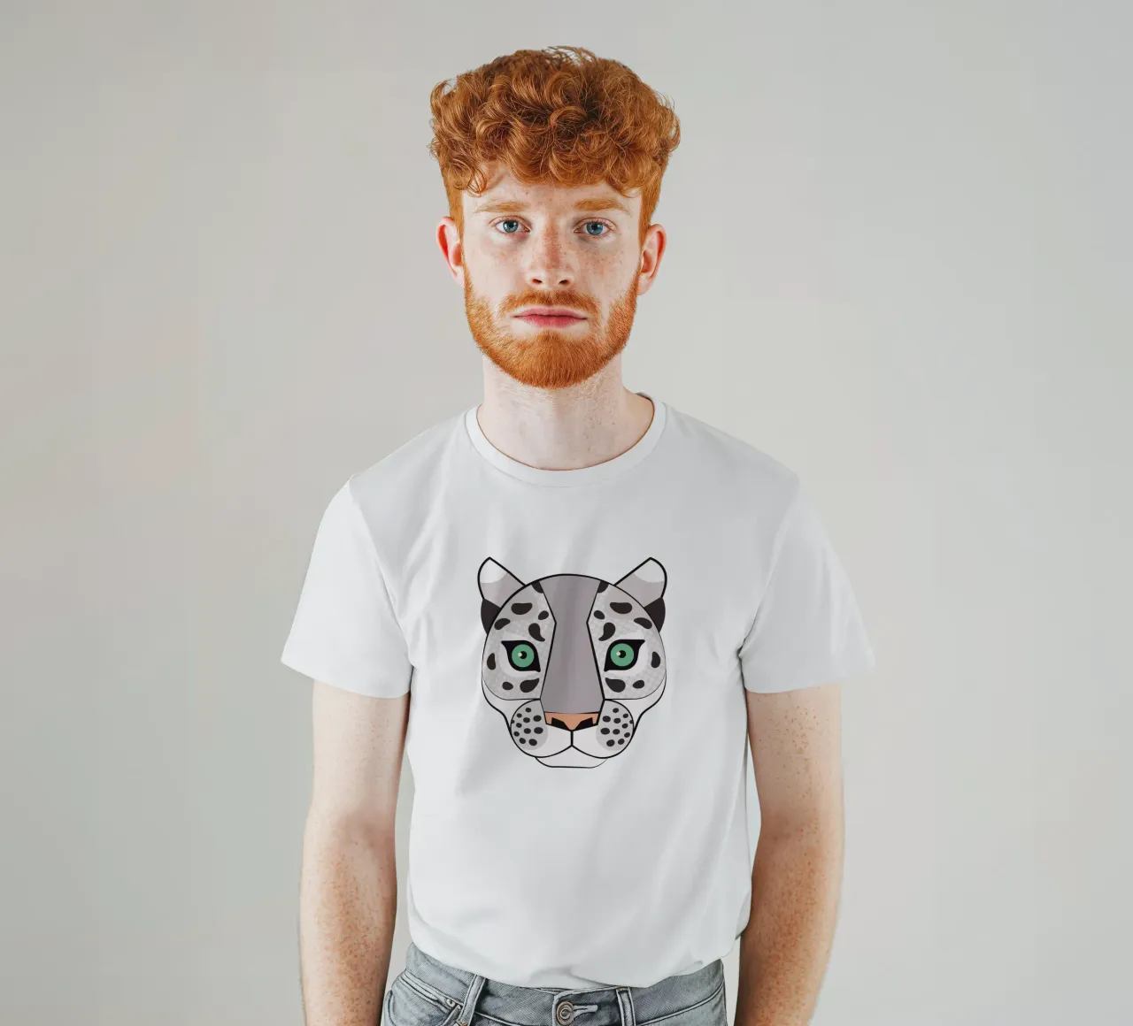 Snow Leopard t-shirt da Lidia Blomgren