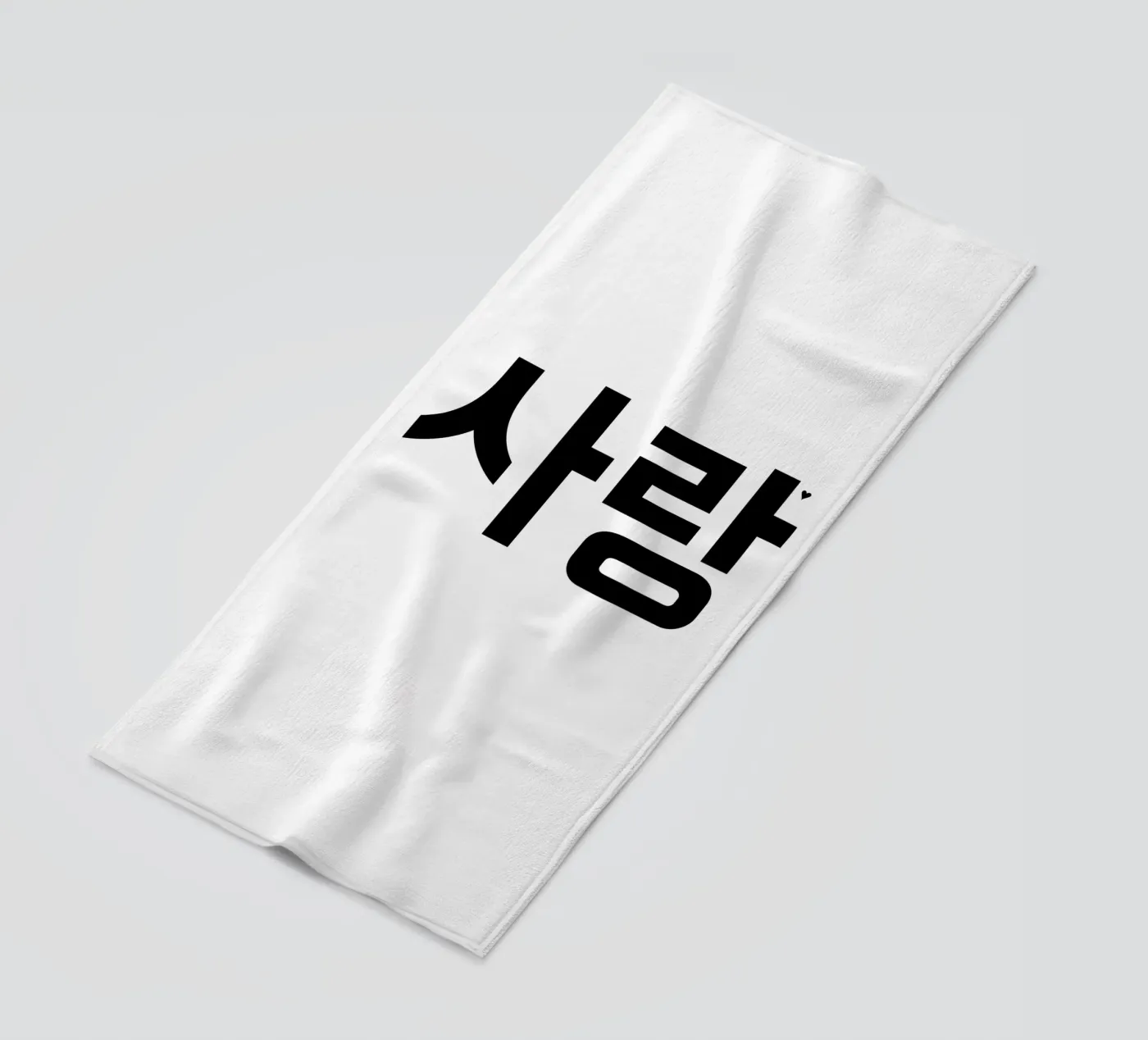 사랑 strandhanddoek van typolover