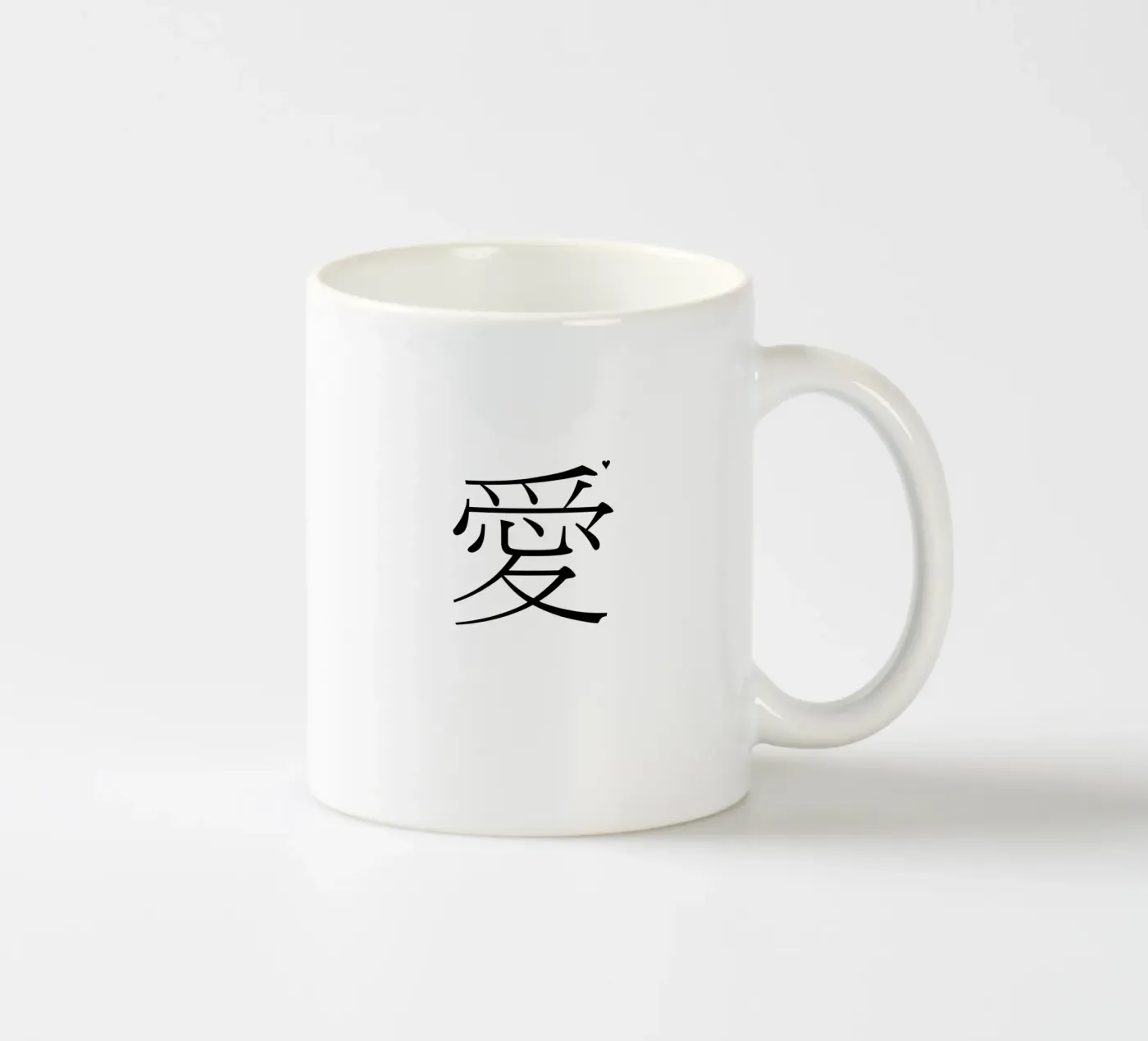 愛 mug en céramique de typolover