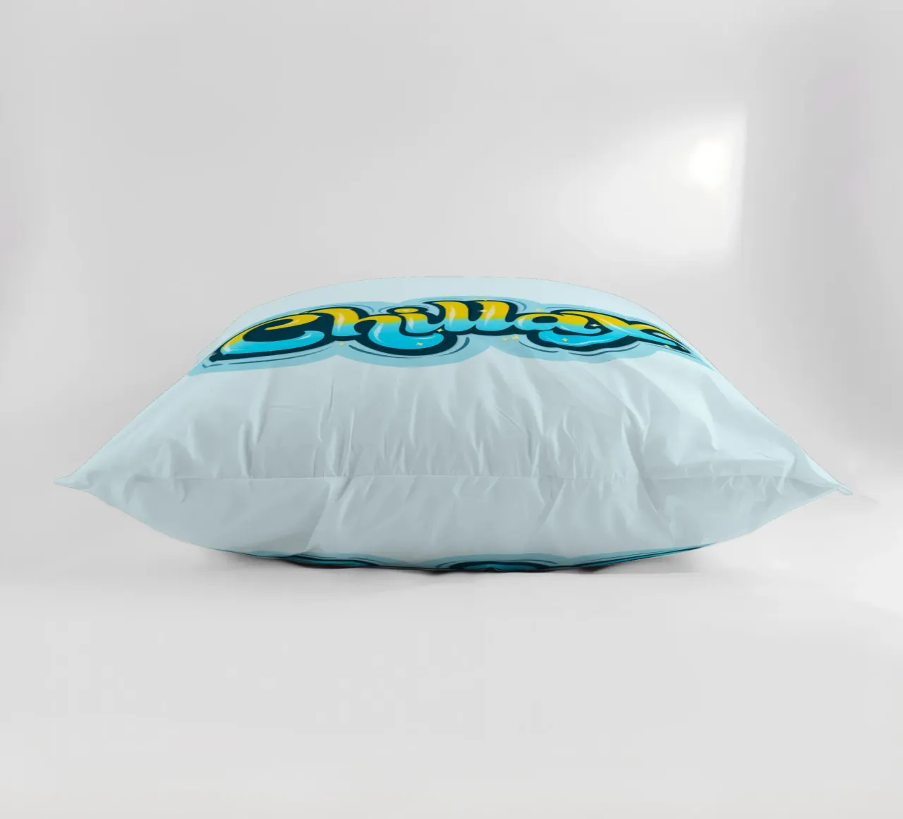 Chill mal wieder. Chillax. Kissen von CalliLetters