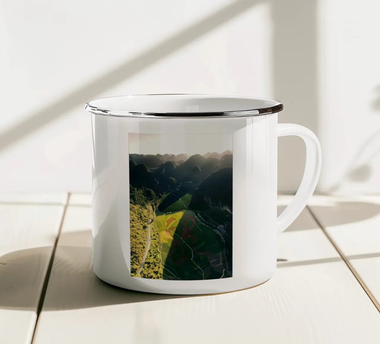 Valle tazza in smalto da lesuki