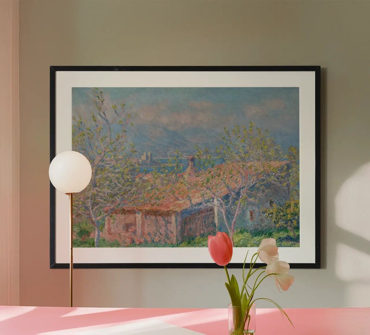 Claude Monet - Casa del giardiniere ad Antibes poster con telaio in plastica da Timeless Artworks