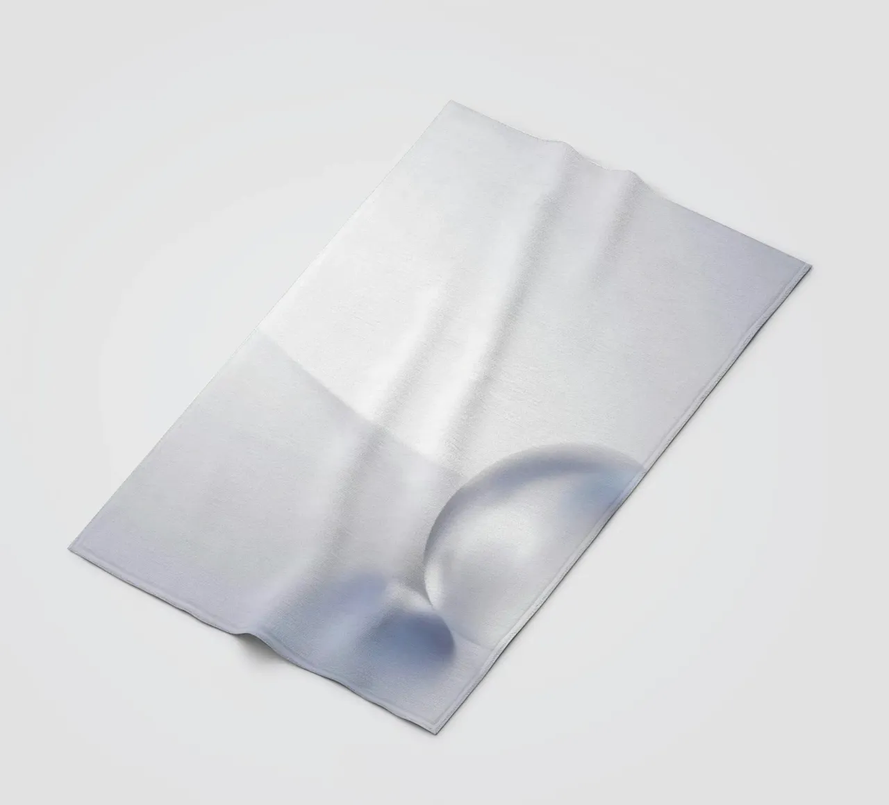 Sfera trasparente coperta in pile da lesuki