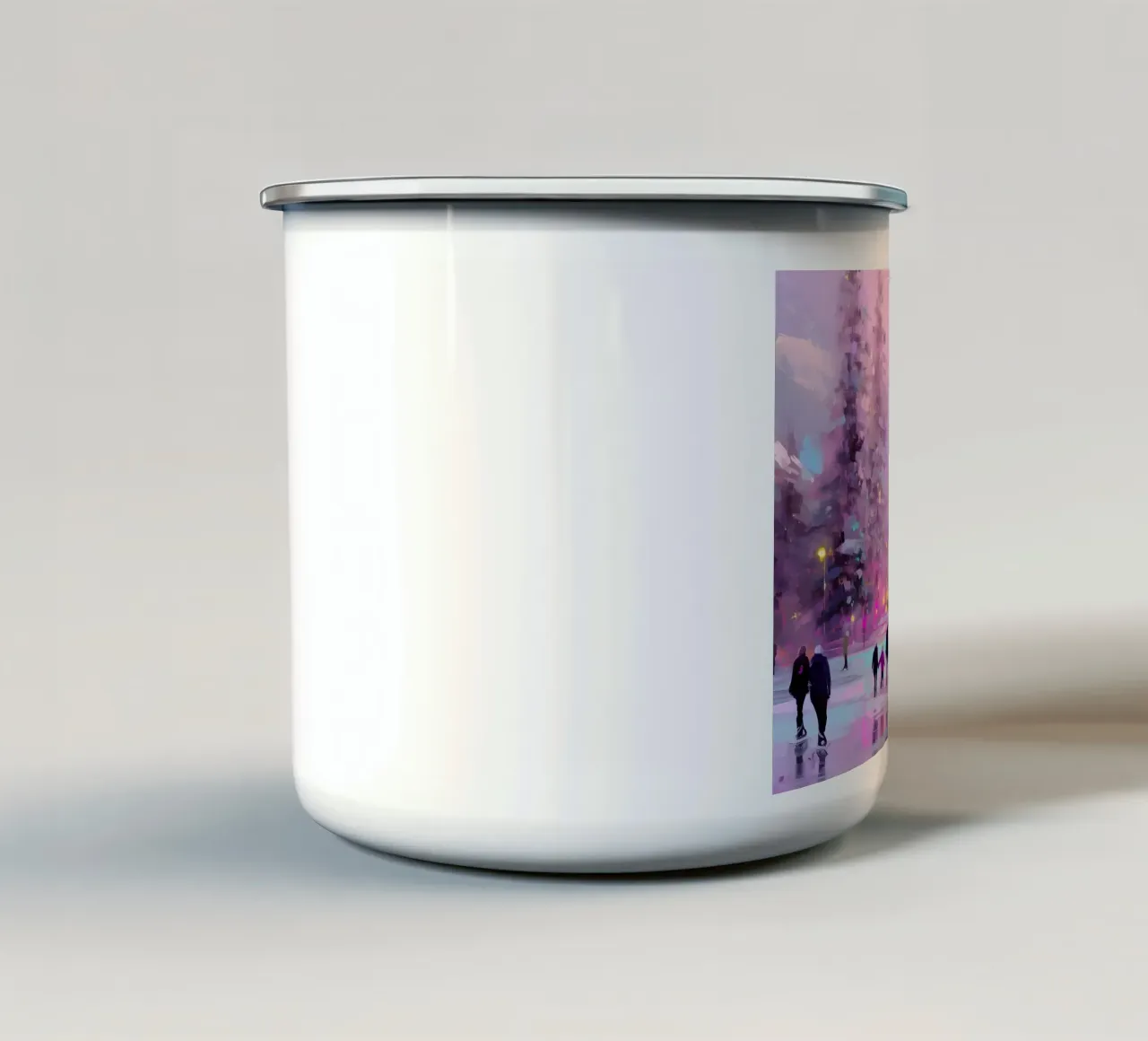 Ice Skating Under the Christmas Tree - Alpine Twilight tazza in smalto da Roseberry Design