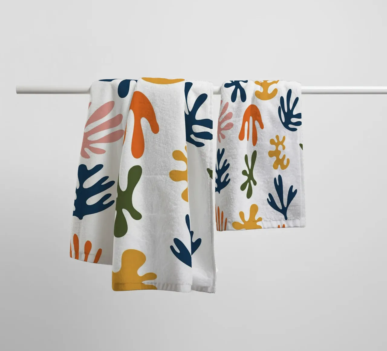 Alghe astratte asciugamano da bagno da Leahprint