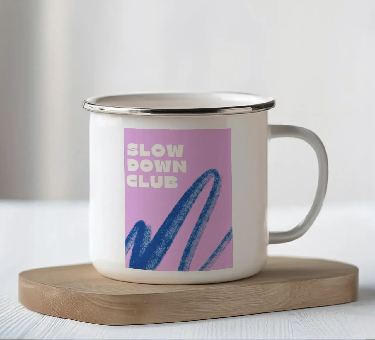 Slow Down Club tazza in smalto da Tabea Jule