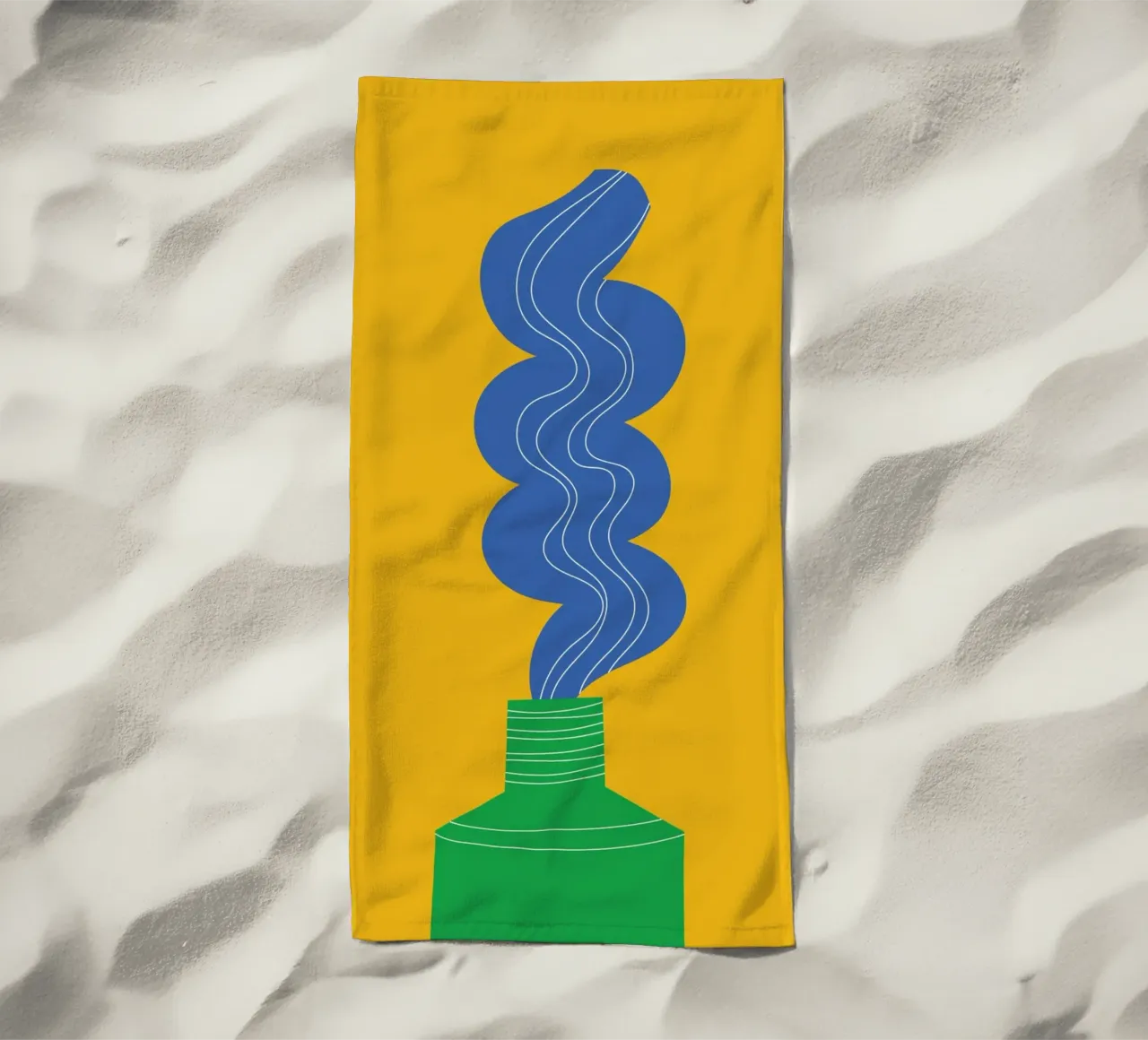 Toothpaste Funky Strandtuch von Studio Fun Boy