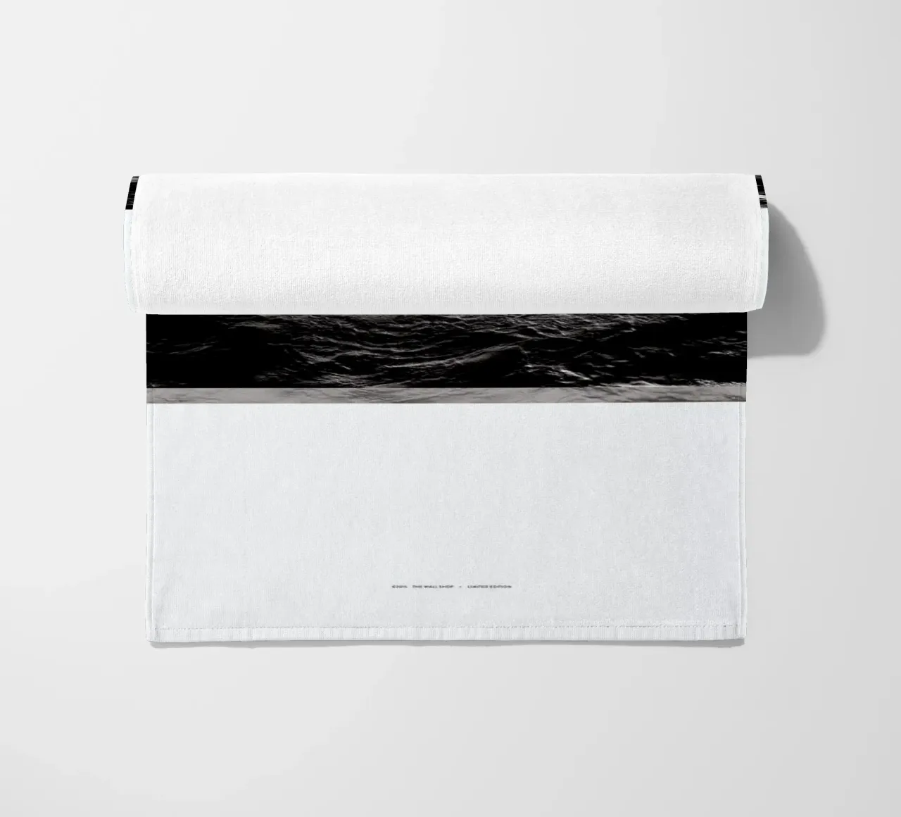 Storm telo mare da The Wall Shop