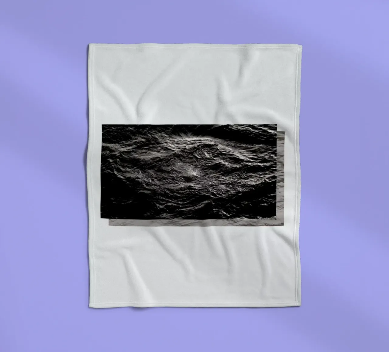 Storm Fleecedecke von The Wall Shop