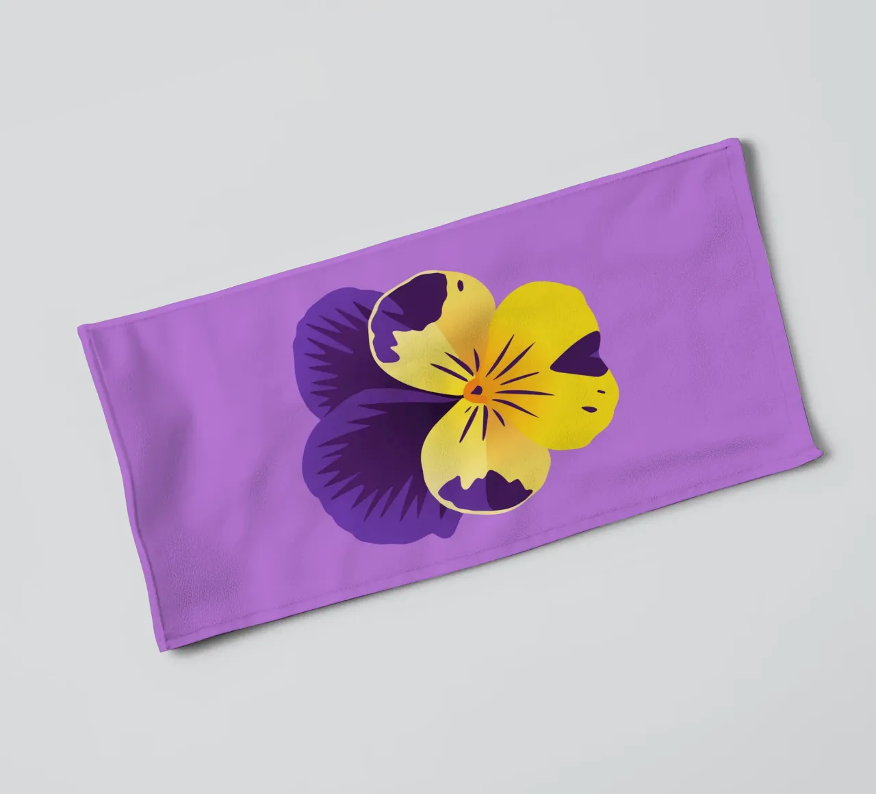 Pensée jaune et violette serviette de bain de Bwiser