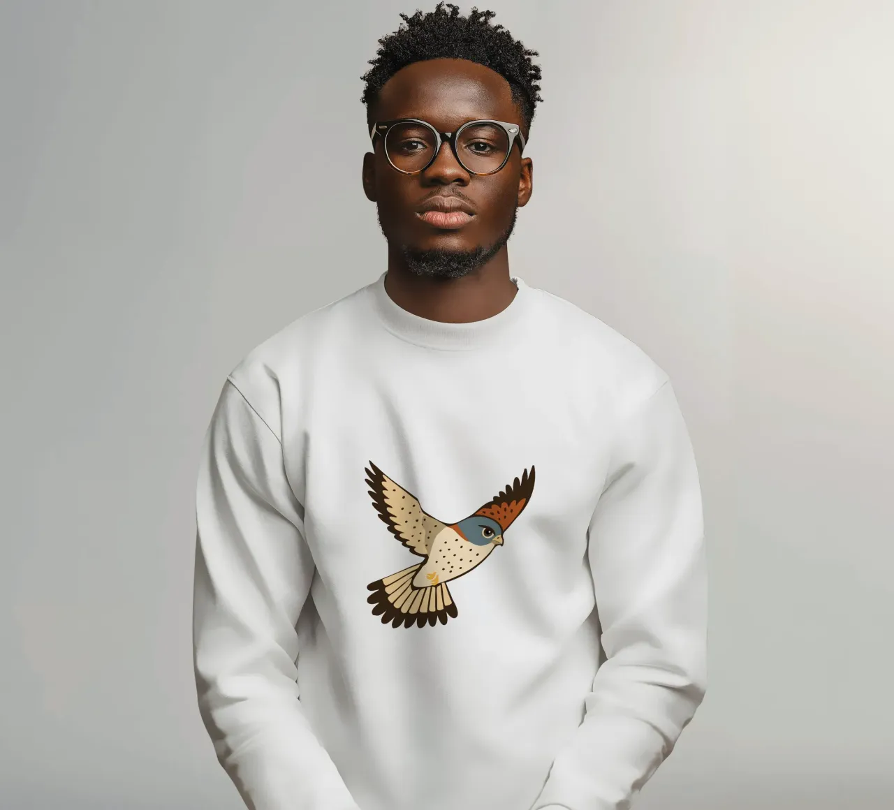 Un faucon crécerelle en vol sweat de Bwiser