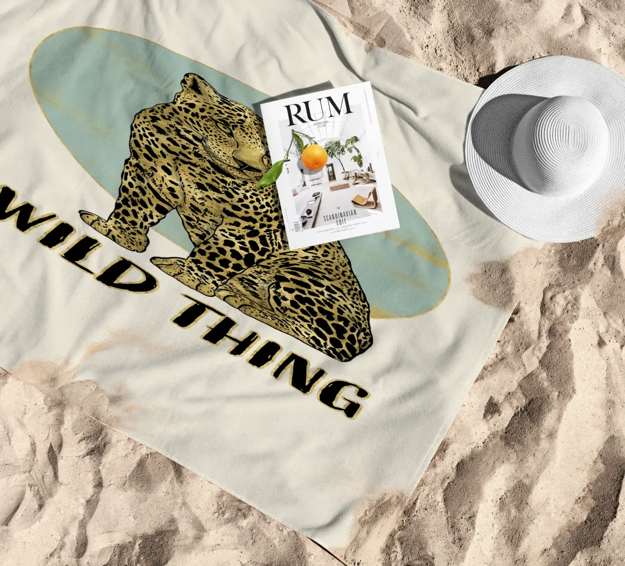 Leopardo. Wild Thing. telo mare da CalliLetters