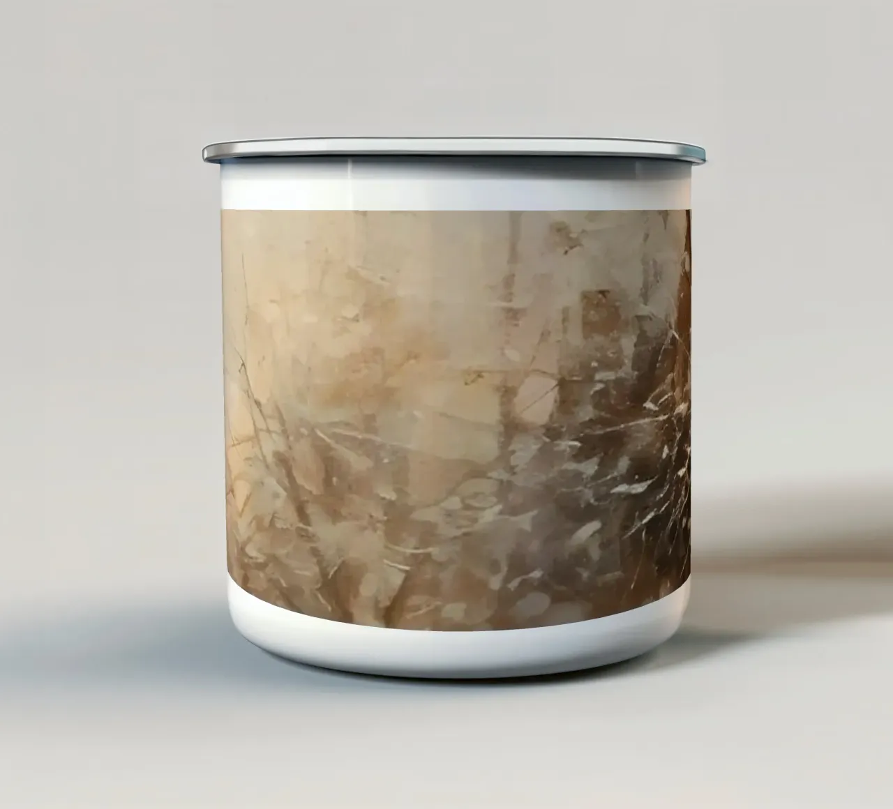 Wintergasse – Nostalgic Snow Scene tazza in smalto da Christmas Vibes 2025