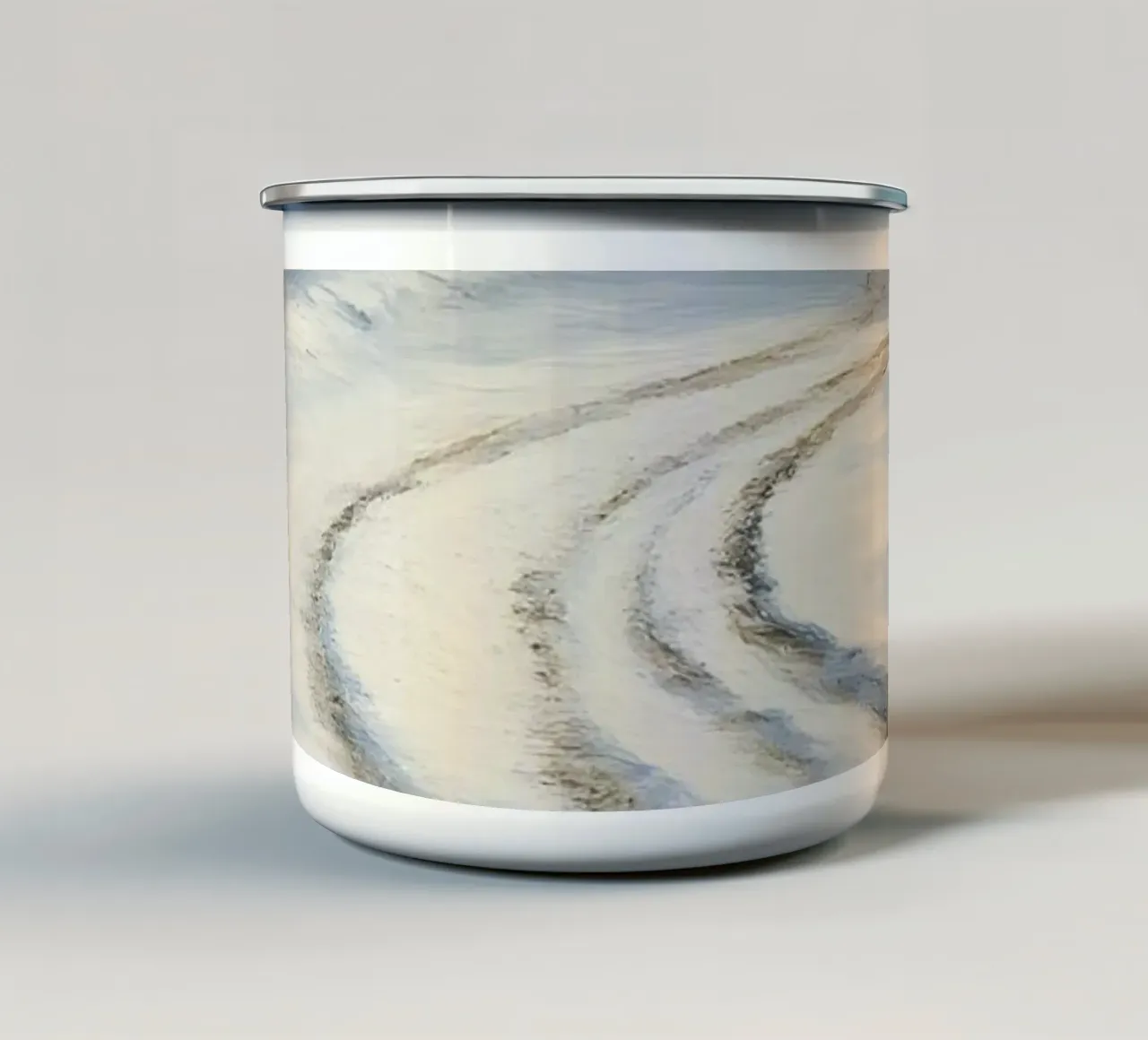 Strada d'inverno - Paesaggio di neve tranquillo tazza in smalto da Christmas Vibes 2025