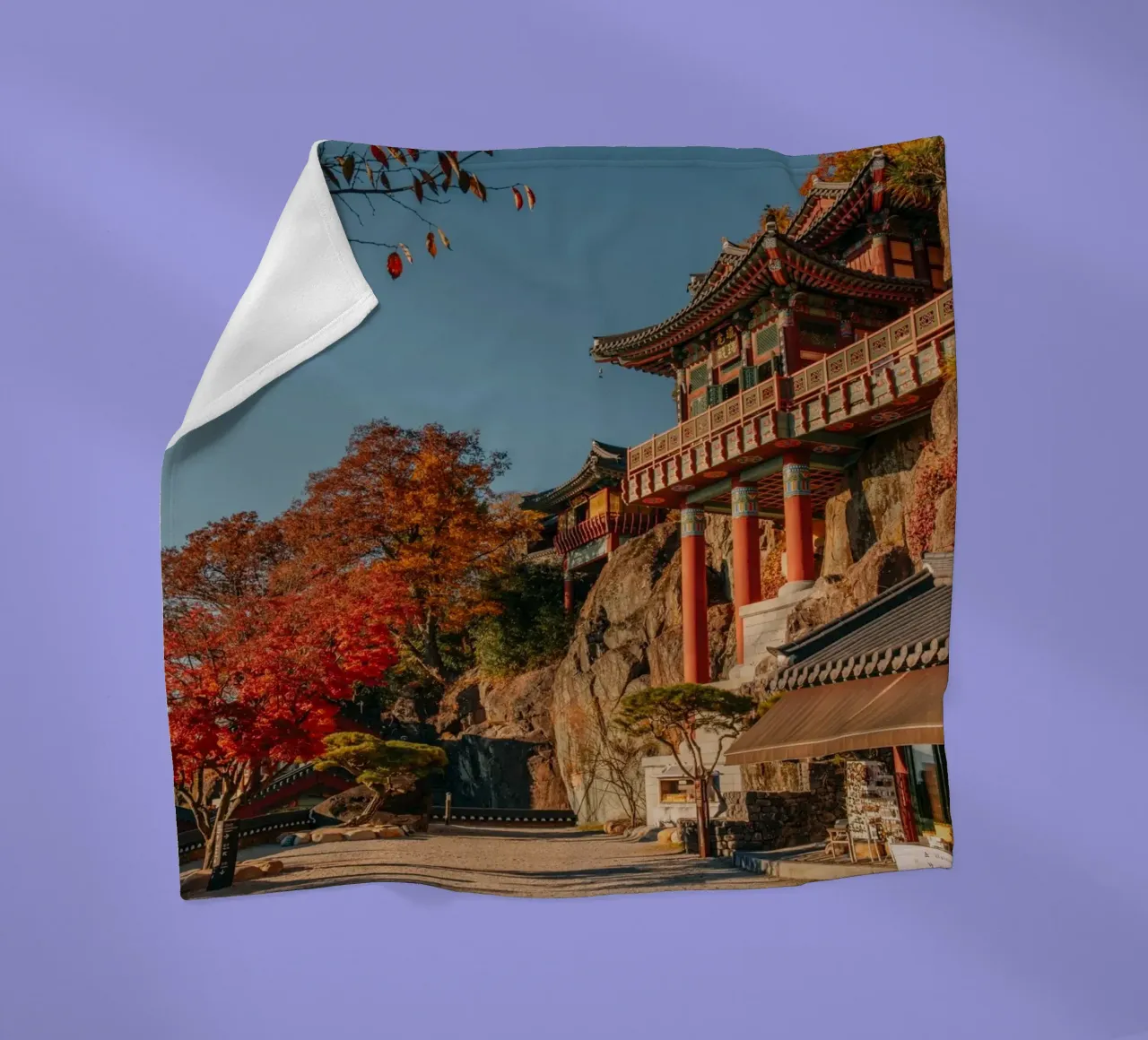 Tempio della Montagna d'Autunno in Corea del Sud coperta in pile da mbgraphx2