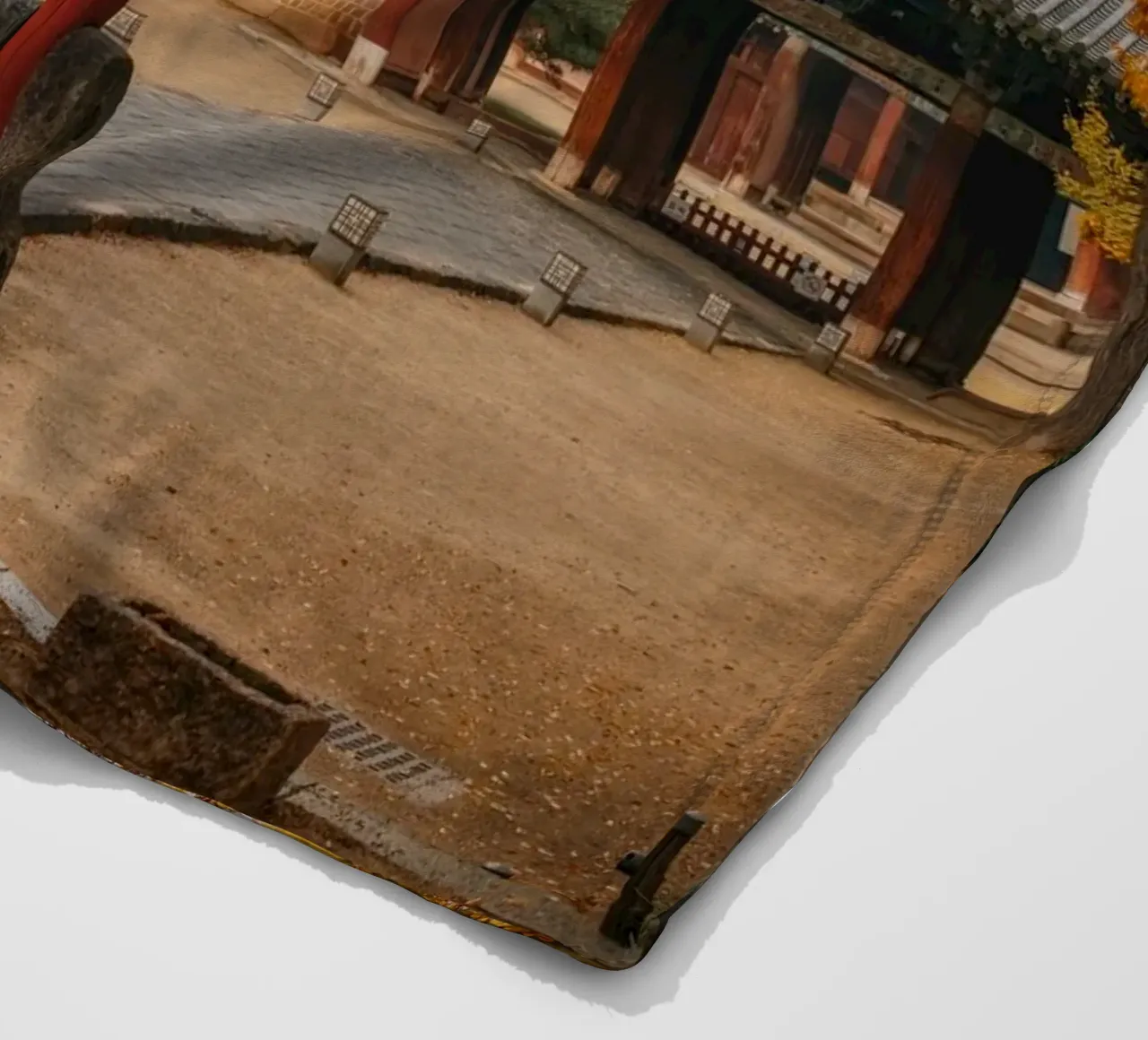 Tempio in autunno a Jeonju, Corea del Sud coperta in pile da mbgraphx2